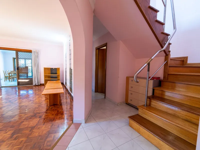 Ultra Convenient & Supremely Spacious!