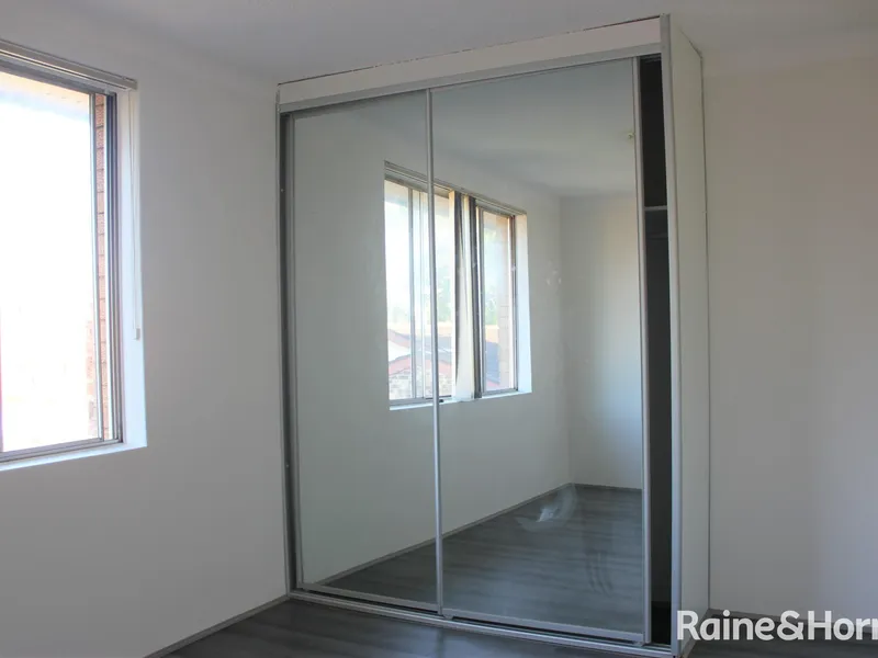 Renovated 2 Bedroom Unit!