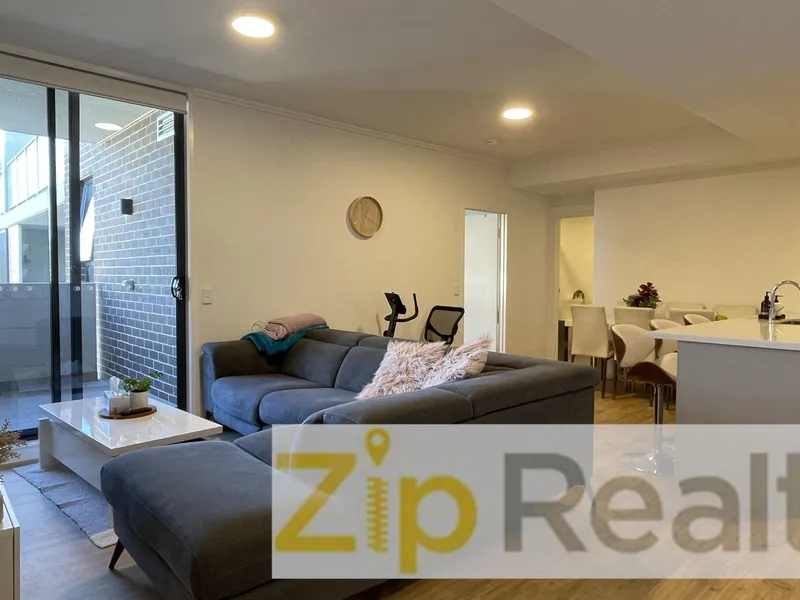 Simple lifestyle and Convenience Location