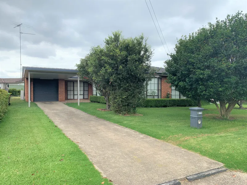 Spacious 4 bedroom home nestled in beautiful Cobbitty!!