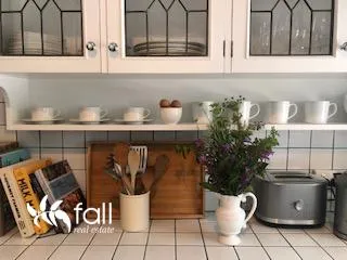 Fully Furnished Apartment, Utilities Included, Great Location