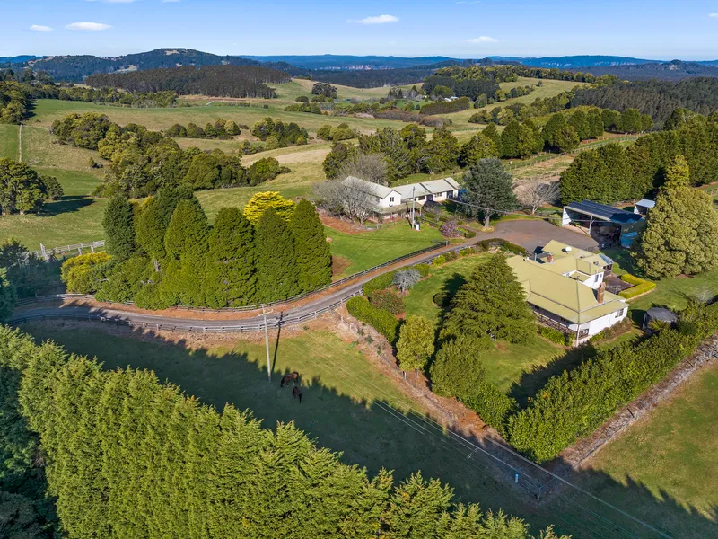 Blue ribbon location with breathtaking rural views!