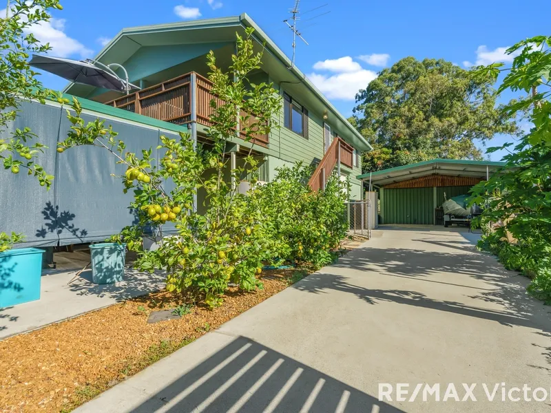 EXCELLENT LOCATION - DOWNSTAIRS POSSIBLE TEENAGERS RETREAT / GUEST ACCOMMODATION