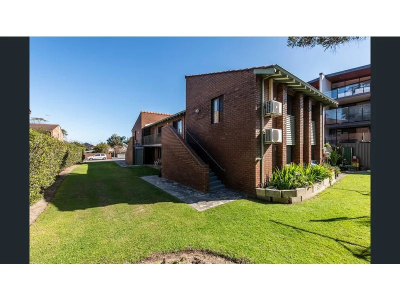 Private and peaceful, safe and secure. Perfect Position