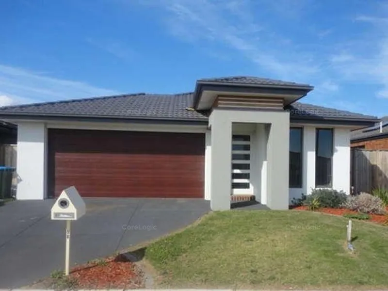 3 BEDROOM PLUS STUDY!!