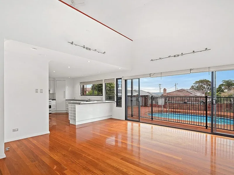 Charming 2-Bedroom Oasis