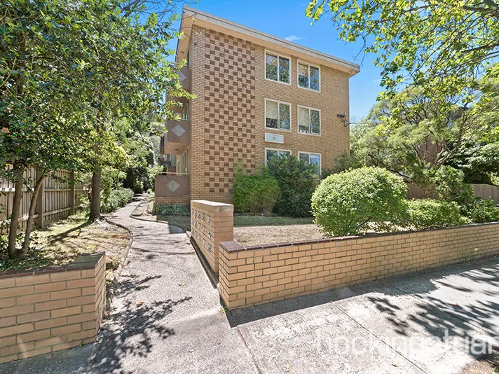 Amazing Location! Great Place to call Home!