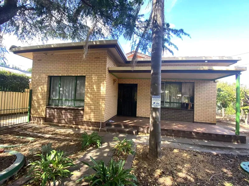 Family Home in St Peters