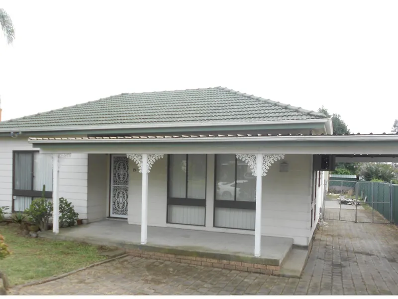Beautiful 4 Bedroom Home!