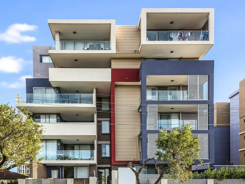 Modern 2-bedroom apartment in Bankstown