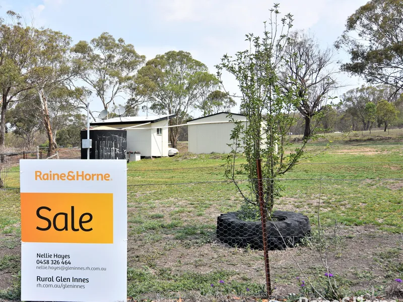 2137 Wellington Vale Road