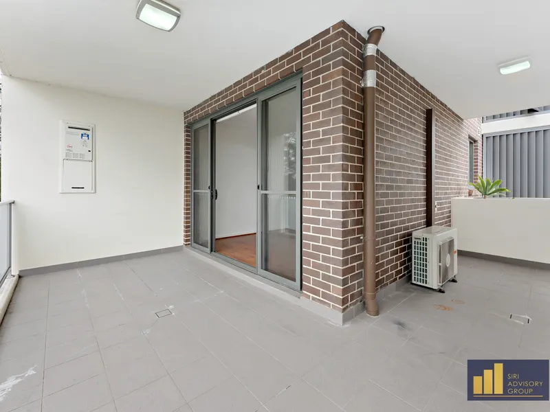 2 Bedroom 2 Bathroom Apartment