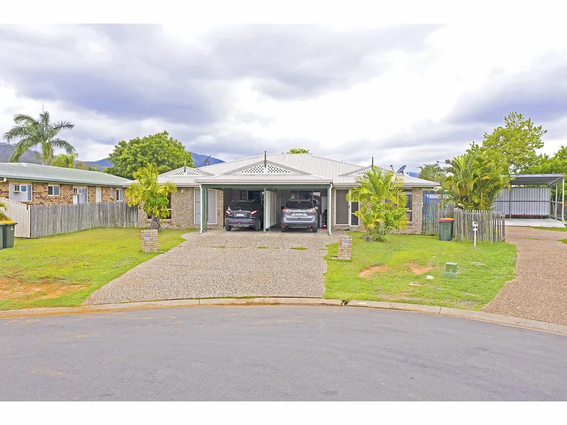 DUPLEX – INDIVIDUAL TITLE FOR EACH UNIT!