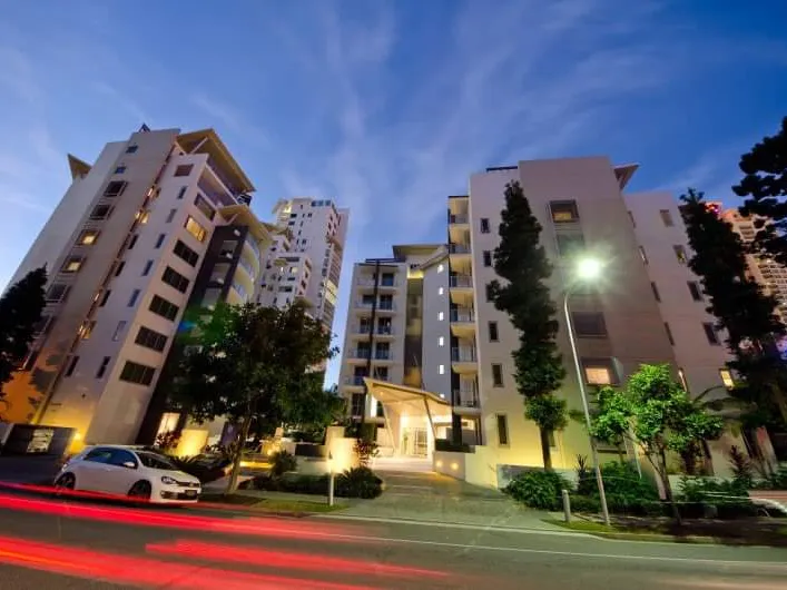 Spacious ground floor apartment