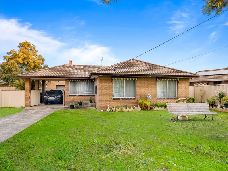 EXCEPTIONAL VALUE AND QUALITY IN PRIME NORTH LOCATION WITH DEVELOPMENT POTENTIAL!