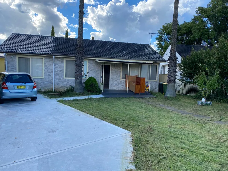 Well Presented 4 Bedrooms House