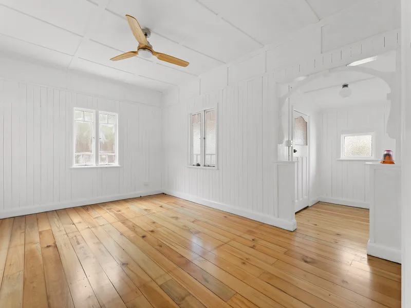 Freshly renovated, Optimal Location, Amenities Close-by