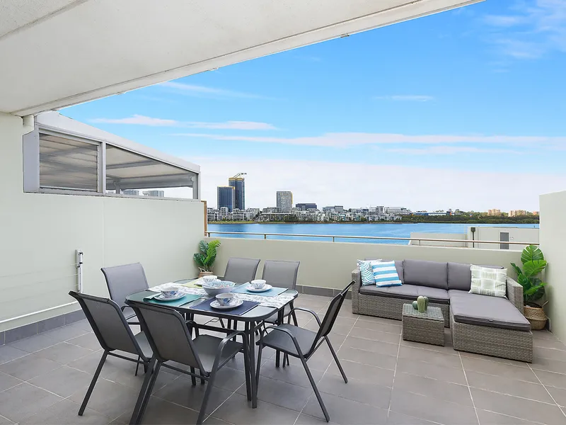 Superb water views in an exclusive bayside address