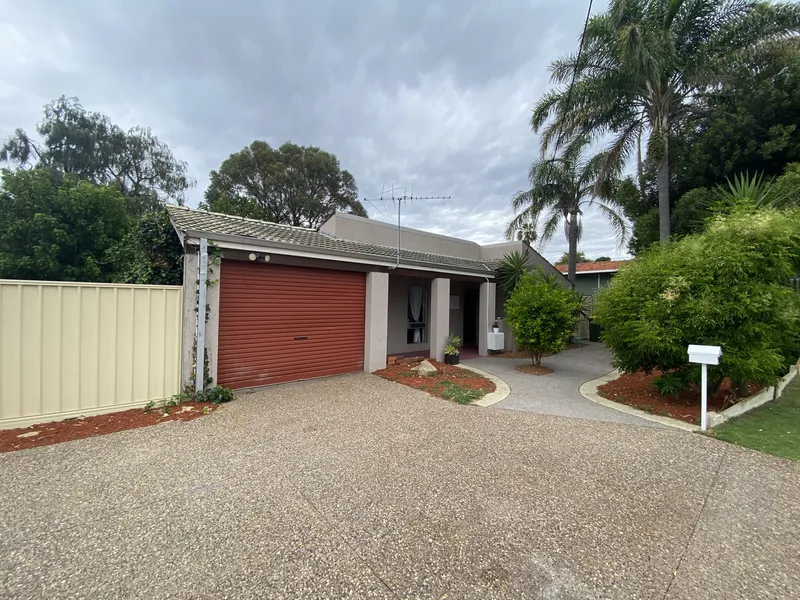 NEAT AND TIDY THREE BEDROOM HOME - AIR CONDITIONED