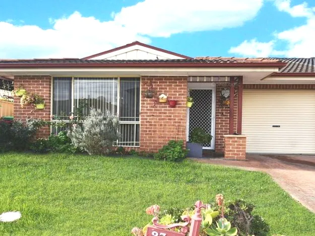 Large Home with 2 Living areas