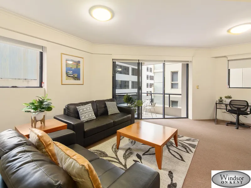 Fully Furnished Large 2 Bedroom Apartment w/Car Space in Sydney CBD