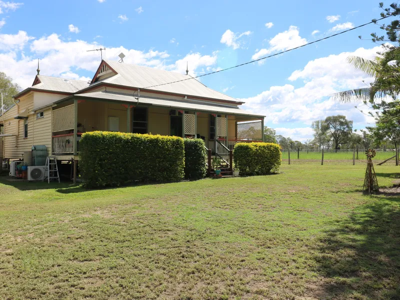 RENOVATED COTTAGE ON 17 ACRES 
