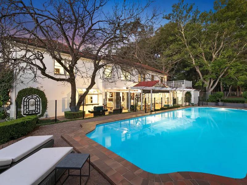 Breathtakingly beautiful, estate-like family haven on two lots 