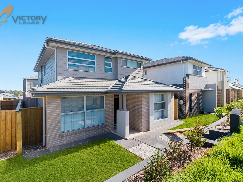 Near New Spacious House include Granny Flat for rent in Kellyville
