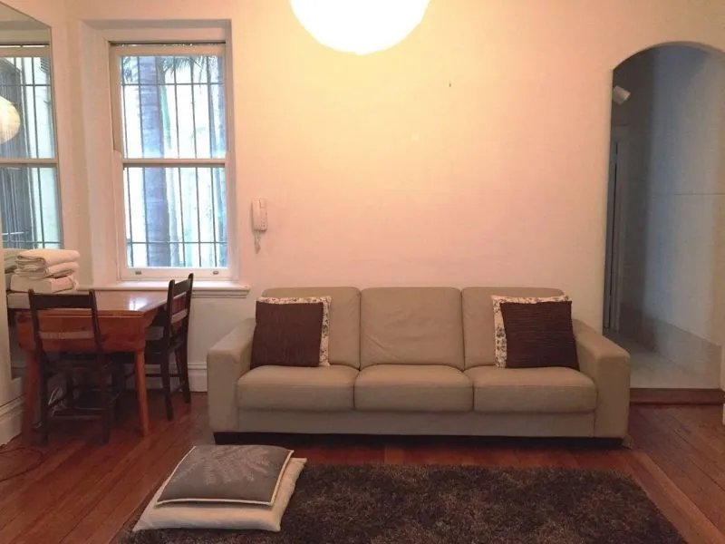 Beautiful Fully Furnished 1 Bedroom Apartment, Potts Point