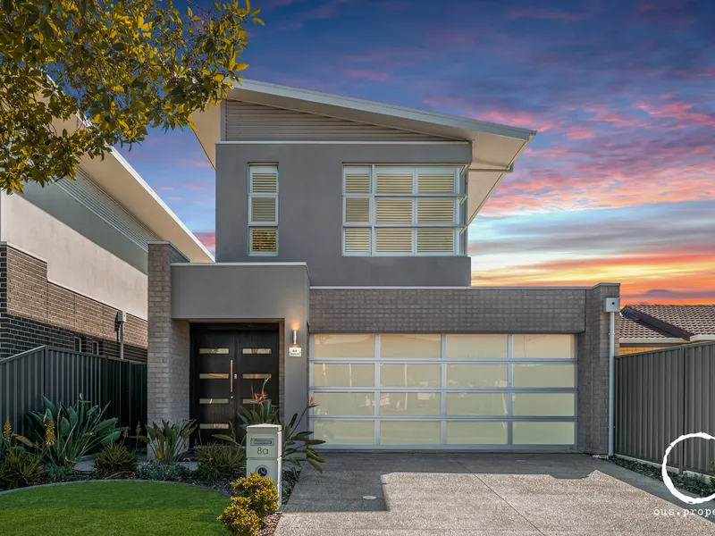 WHERE BETTER TO ENJOY LOW MAINTENANCE SEASIDE LIVING WITH SUPERB SPACE & STYLE?