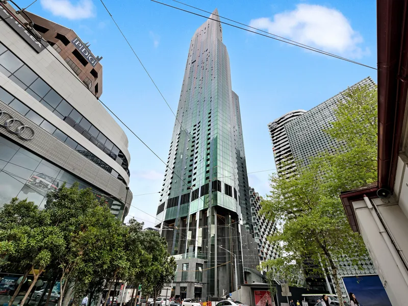 2 Bedroom Plus Study! Vendor Must Sell!