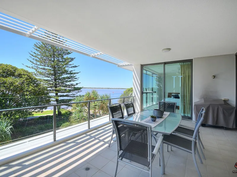 ULTIMATE LIFESTYLE AND ULTIMATE LOCATION IN 