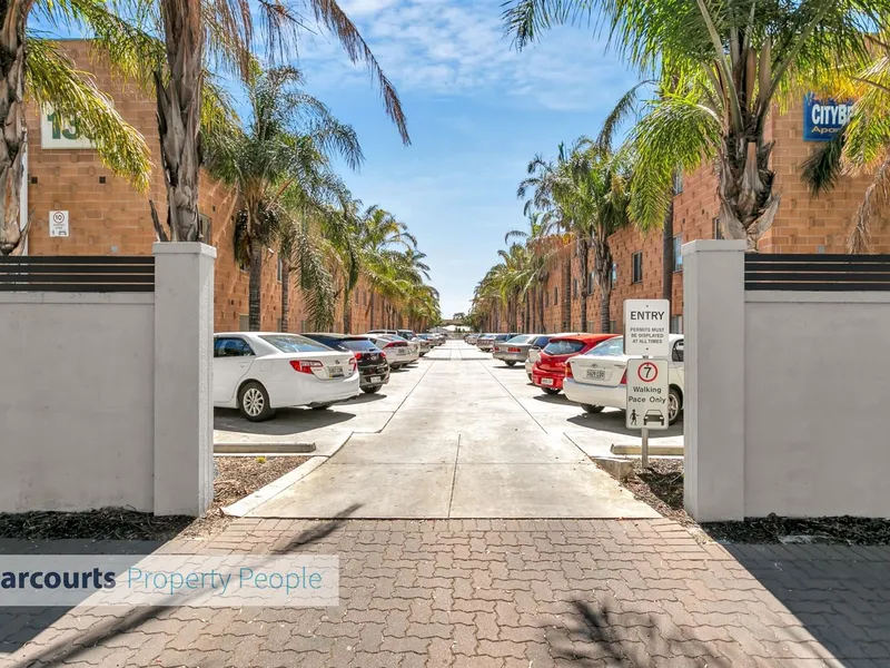 Near City Ground floor 2 bedroom unit