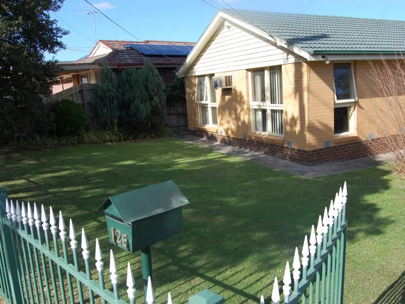 126 McFees Rd, DANDENONG NT, Solar electricty