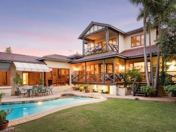 LOVELY HOME - PERFECT LOCATION