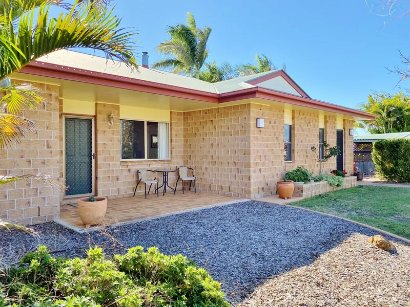 Ultimate Acreage, All the Facilities