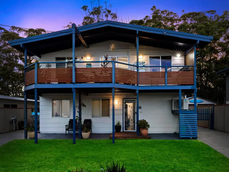 Nestle on Narrawallee Flats