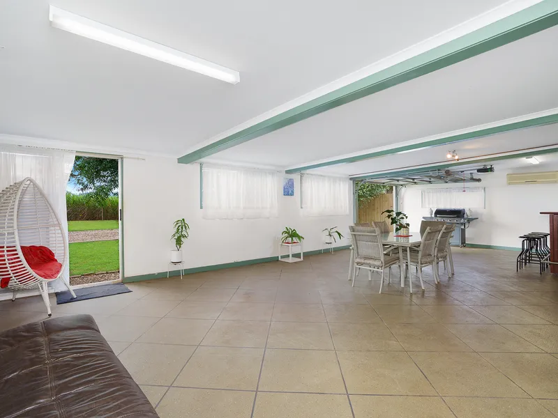 LOOKING FOR SPACE - NO REAR NEIGHBOURS