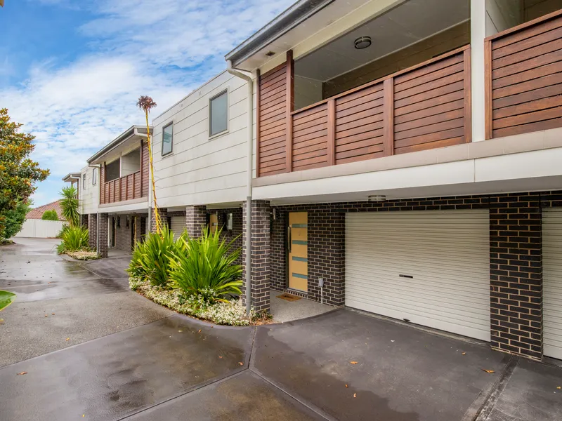 Designer Elements Shine in this Quality Townhouse