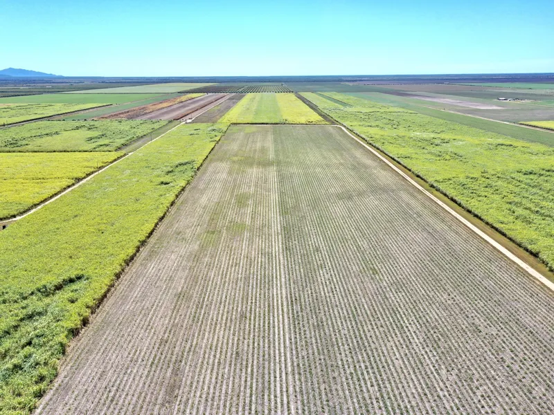 126 Acre Cropping Property - Horseshoe Lagoon - Open Water & Bore Water 