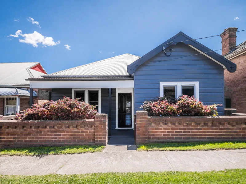 Weatherboard Cottage