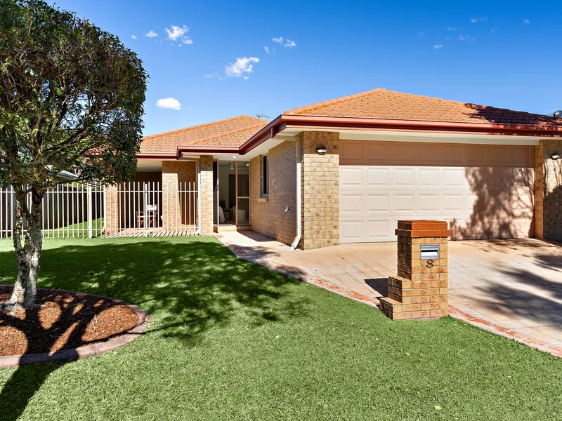 Nest or Invest: Peaceful Location Opposite Park