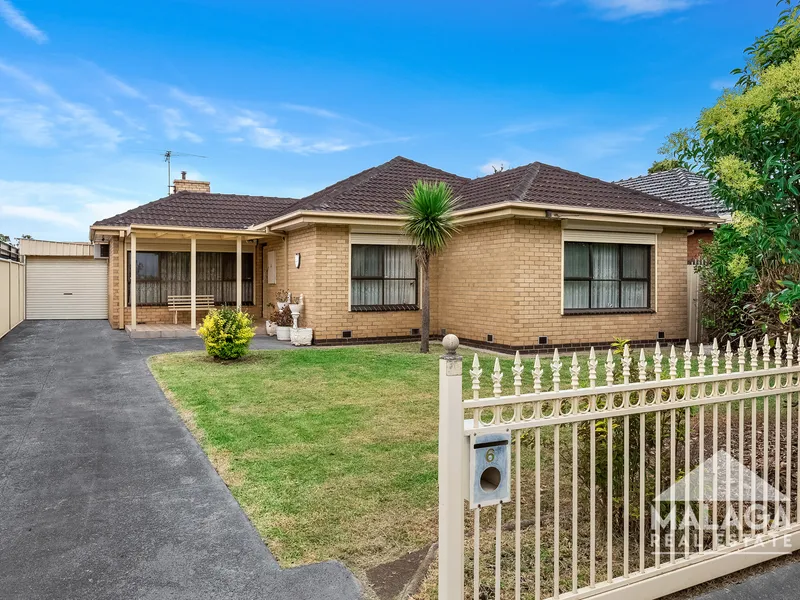 Endless Potential In A Prized Neighbourhood