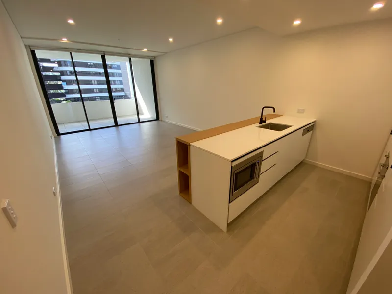 Spacious 2 Bedrooms + Study Area