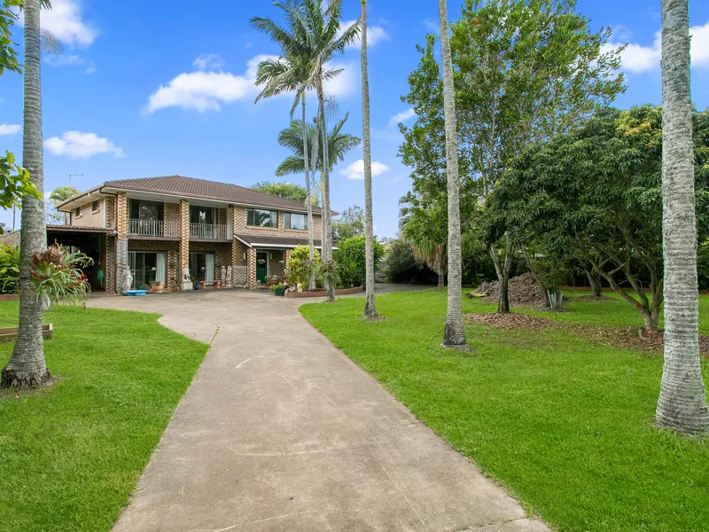 PRIME LOCATION - INCREDIBLE POTENTIAL - On the market to be sold!