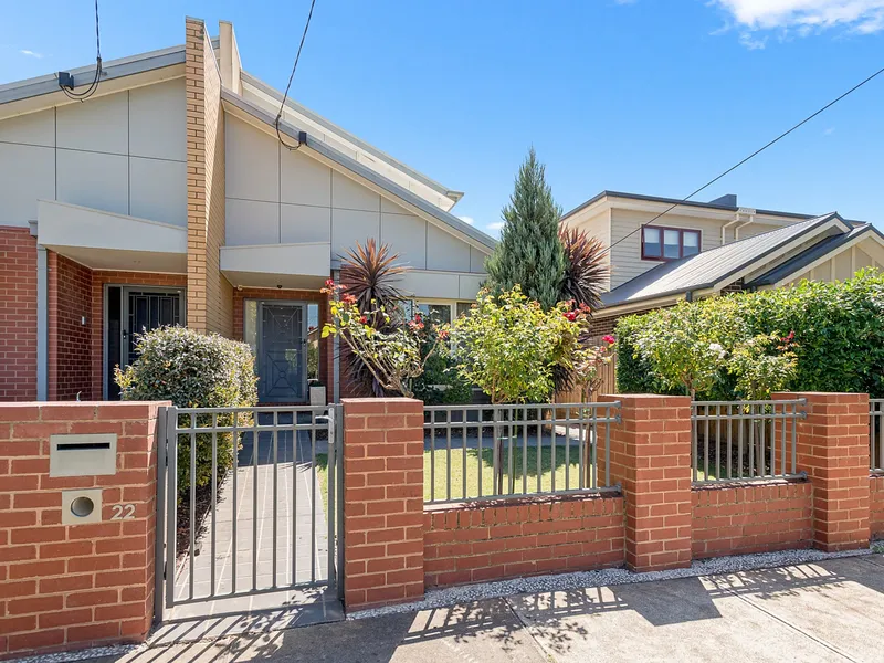 Low-Maintenance Perfection in a Prized Whiskey Hill Locale