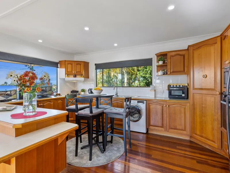 Dual family living with elevated views & plenty of parking space