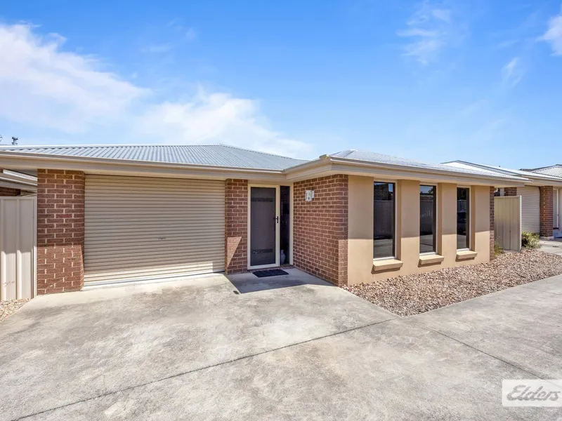 Superb centrally located unit