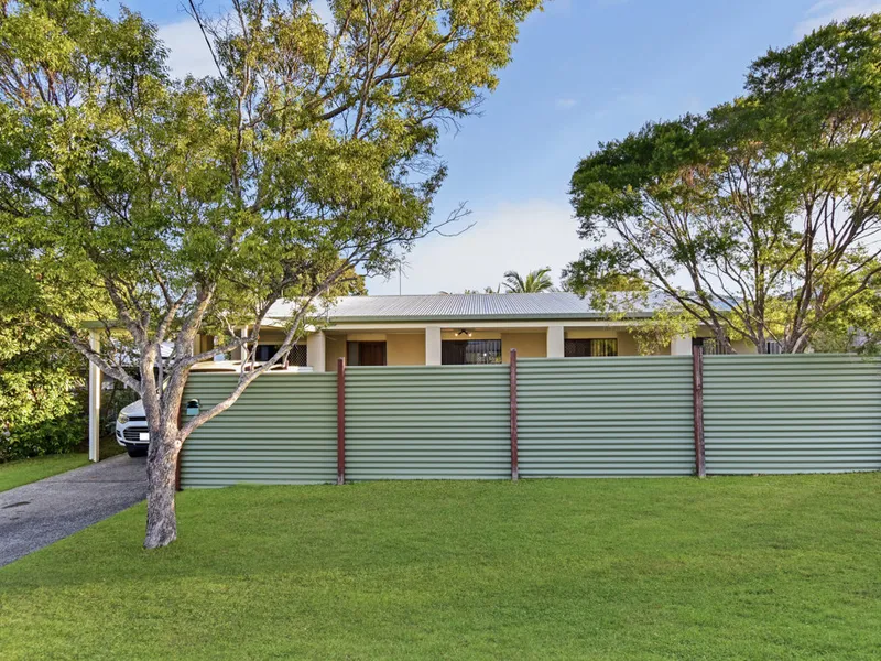 4 Bedroom Family Home close to Local Schools and Beaches - Furnished