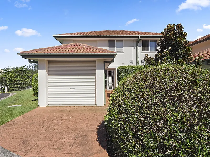 Stunning Beachside Townhouse